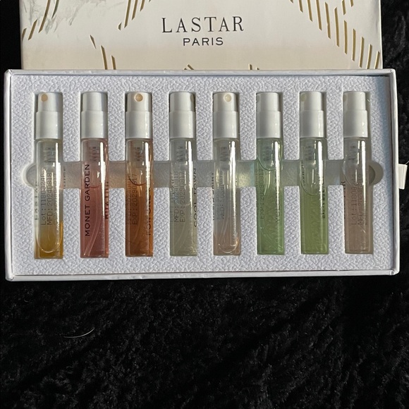 Assorted Perfume Collection - Picture 2 of 6
